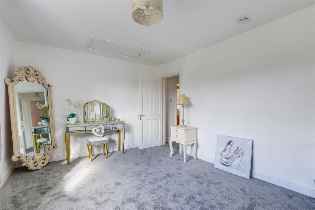 Flawforth Lane, Ruddington, Nottinghamshire, NG11 6NG