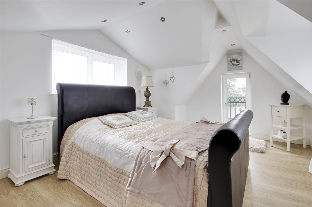 Flawforth Lane, Ruddington, Nottinghamshire, NG11 6NG