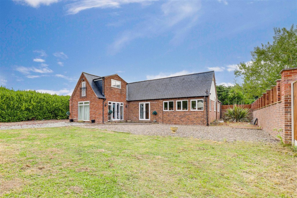 Flawforth Lane, Ruddington, Nottinghamshire, NG11 6NG