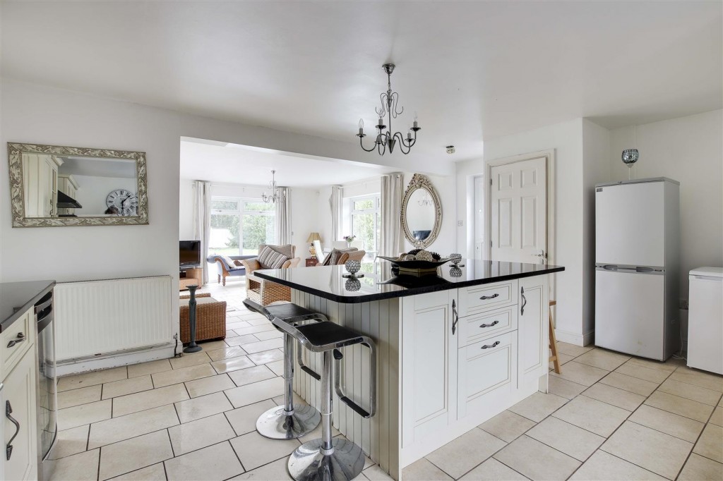 Flawforth Lane, Ruddington, Nottinghamshire, NG11 6NG
