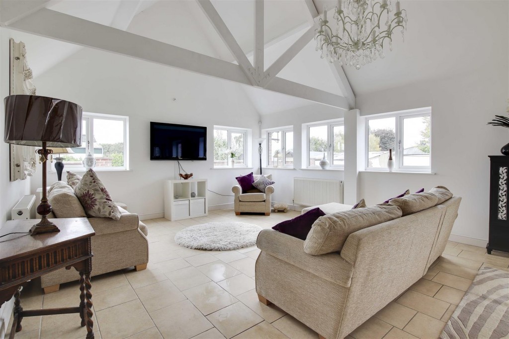 Flawforth Lane, Ruddington, Nottinghamshire, NG11 6NG
