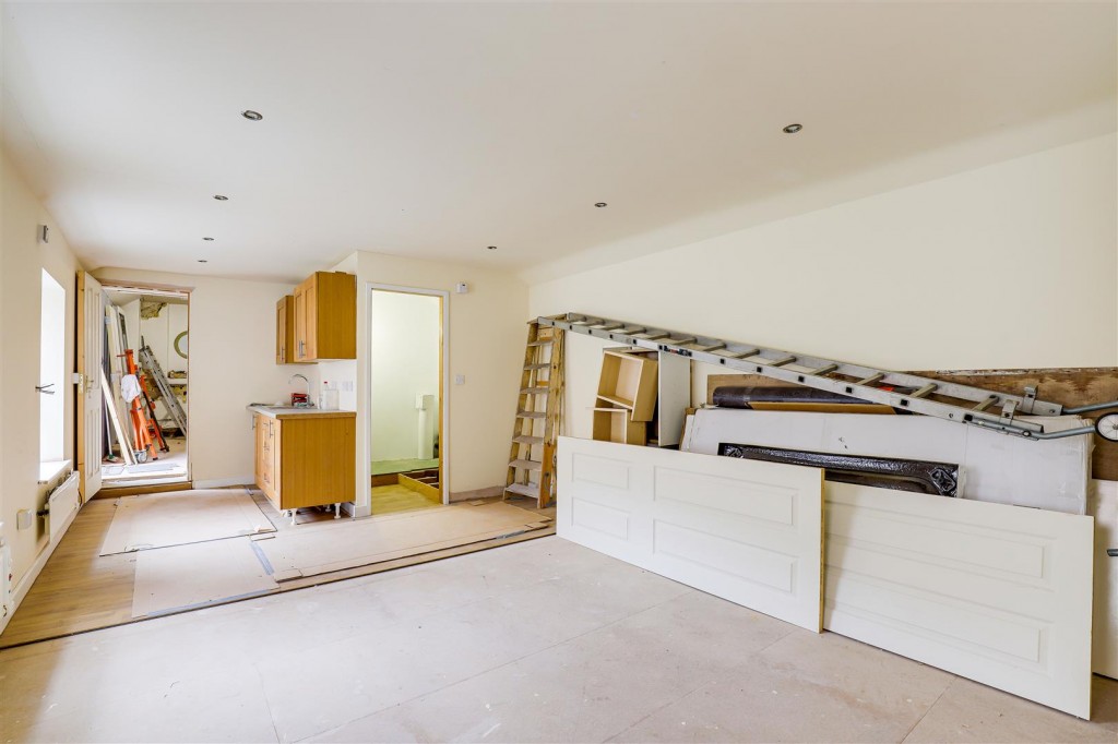 Carlton Road, Sneinton, Nottinghamshire, NG3 2DG