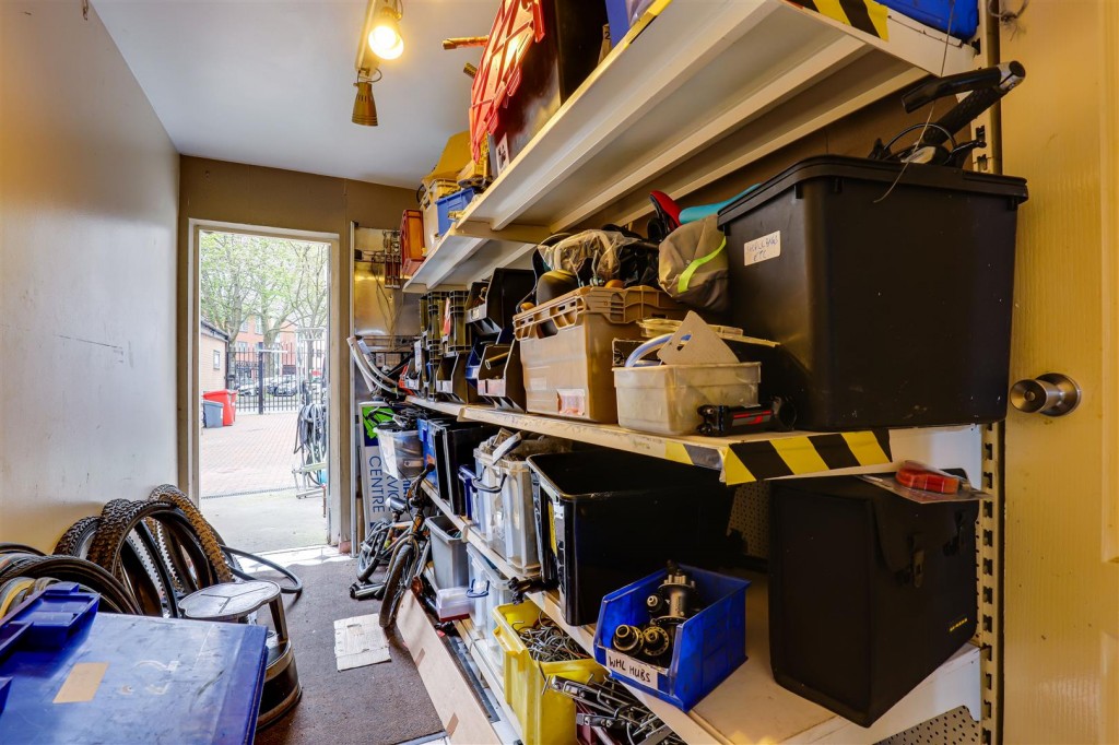 Carlton Road, Sneinton, Nottinghamshire, NG3 2DG