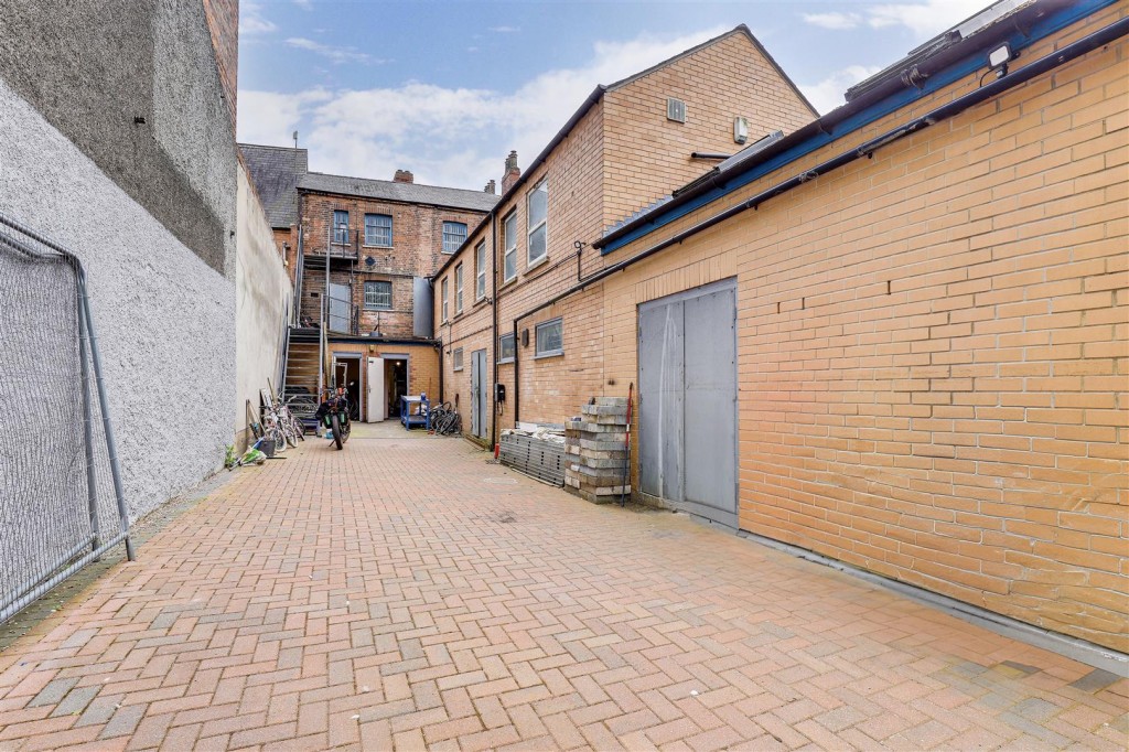 Carlton Road, Sneinton, Nottinghamshire, NG3 2DG
