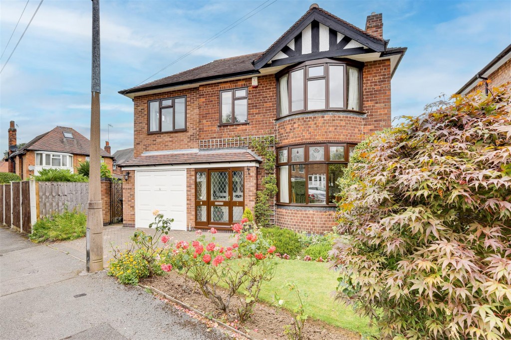 Valmont Road, Bramcote, Nottinghamshire, NG9 3JL