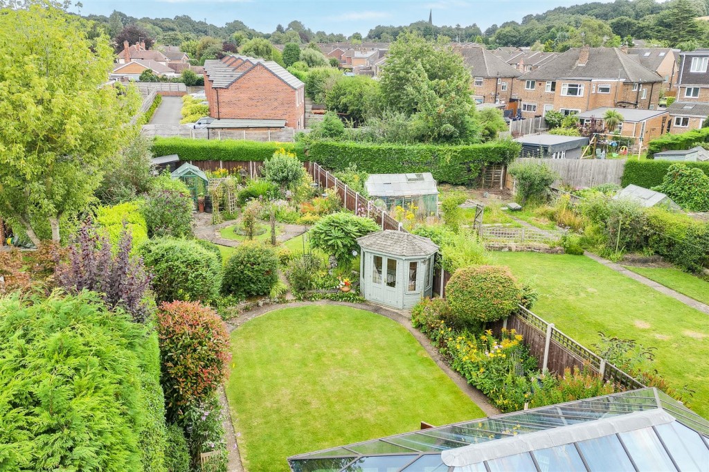 Valmont Road, Bramcote, Nottinghamshire, NG9 3JL