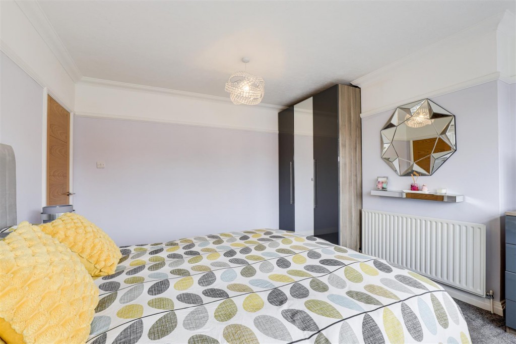 Aspley Park Drive, Aspley, Nottinghamshire, NG8 3EG