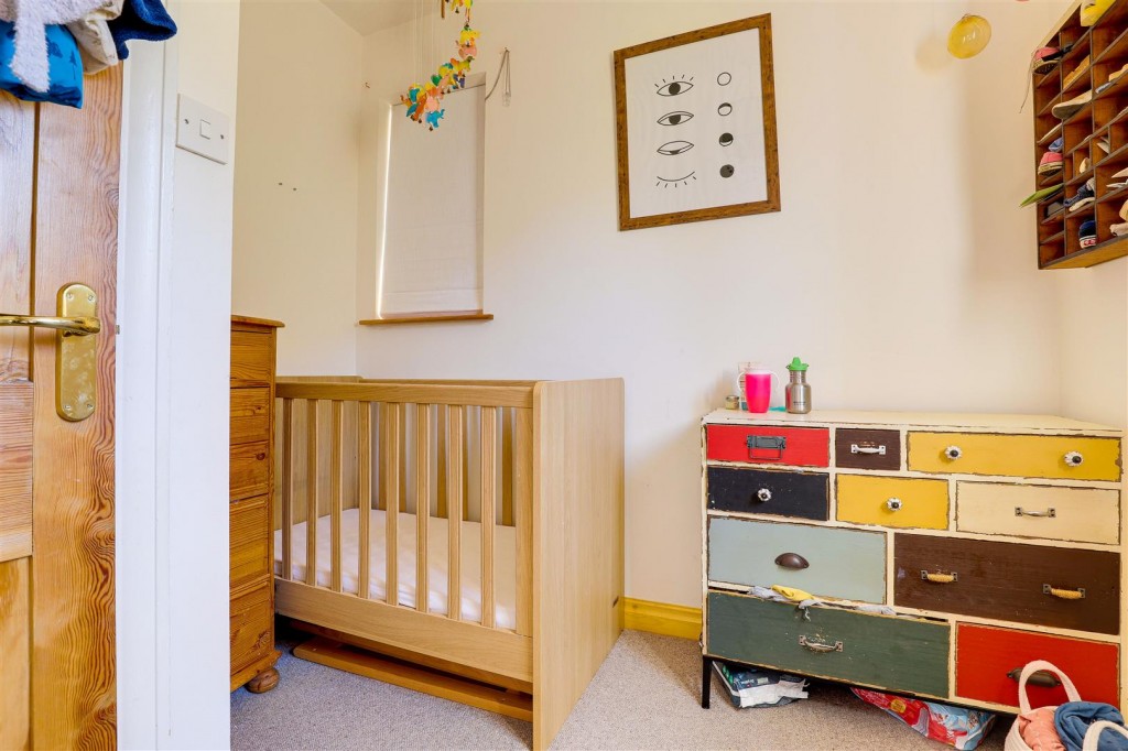 Clandon Drive, Carrington, Nottinghamshire, NG5 2AN