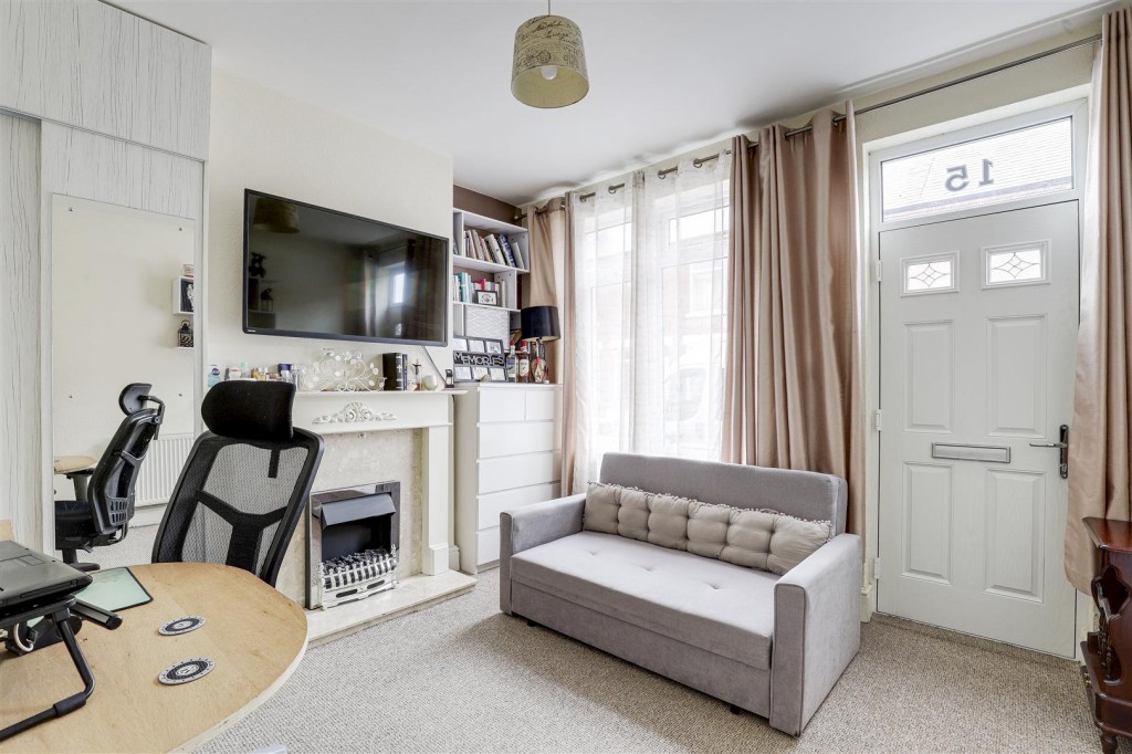 Burford Street, Arnold, Nottinghamshire, NG5 7DH