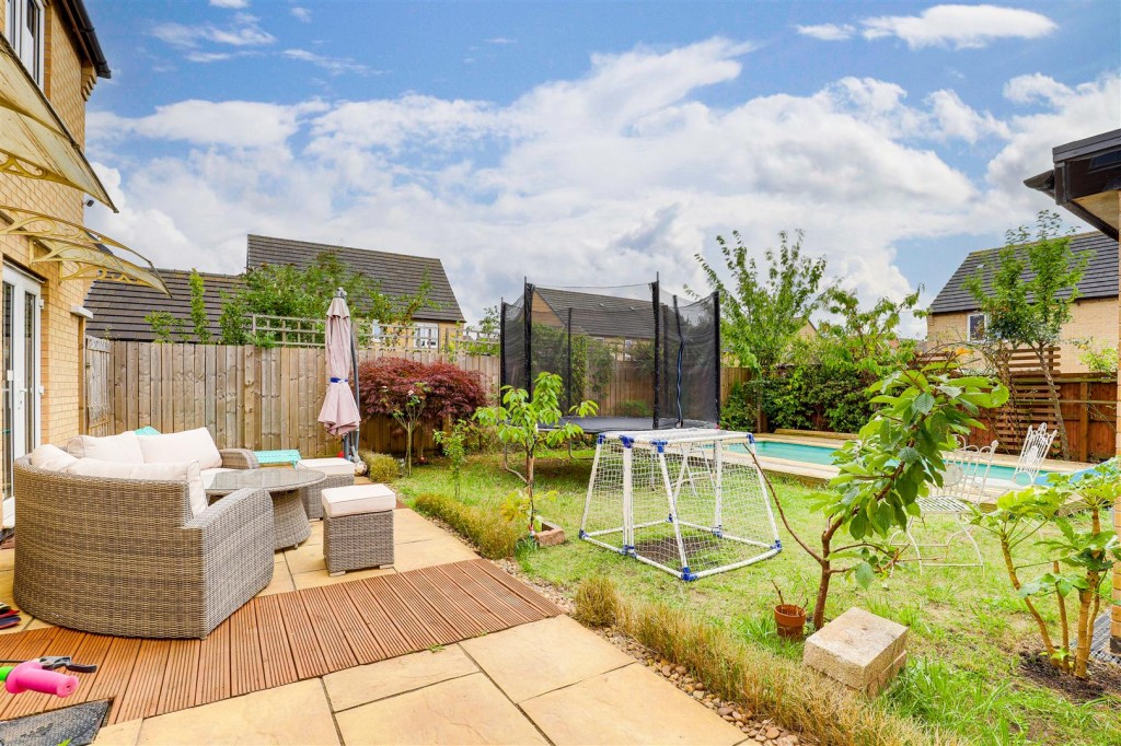 Chalfont Drive, Beechdale, Nottinghamshire, NG8 3LS