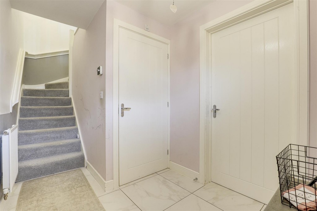 Chalfont Drive, Beechdale, Nottinghamshire, NG8 3LS