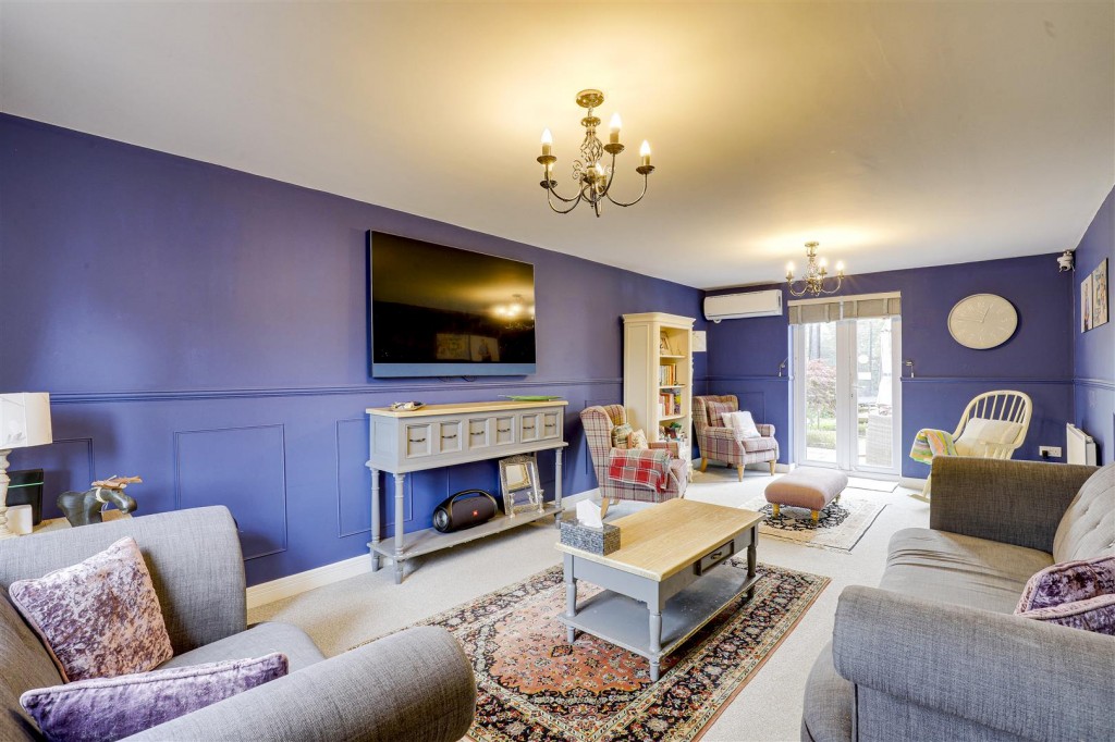 Chalfont Drive, Beechdale, Nottinghamshire, NG8 3LS