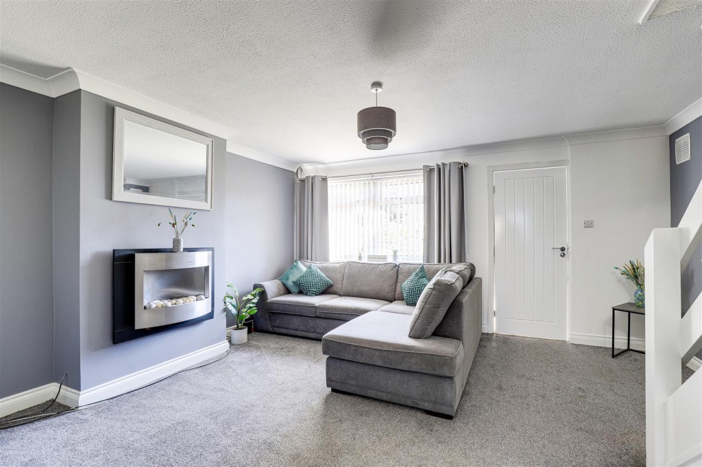 Milford Drive, Bakersfield, Nottinghamshire, NG3 7HB