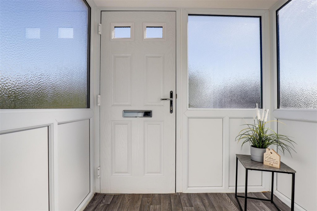 Milford Drive, Bakersfield, Nottinghamshire, NG3 7HB