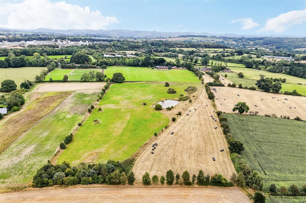 Mansell Park, Hulland Village, Ashbourne, Derbyshire, DE6 3ER