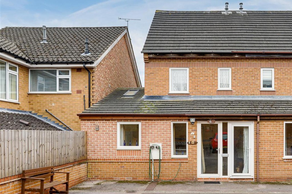 Gatehouse Court, Beeston, Nottinghamshire, NG9 5DU