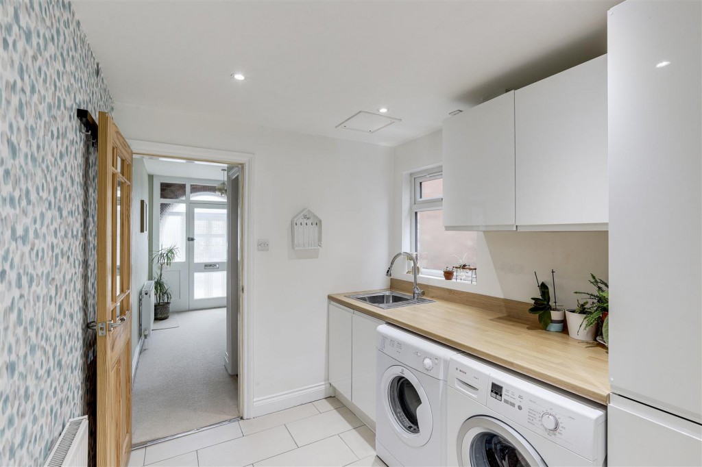 Grassington Road, Aspley, Nottinghamshire, NG8 3PE
