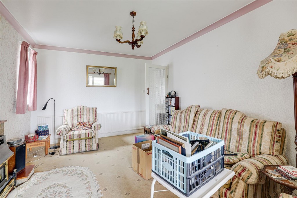 Melbury Road, Woodthorpe, Nottinghamshire, NG5 4PG