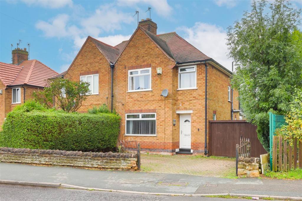 Killisick Road, Arnold, Nottinghamshire, NG5 8BY