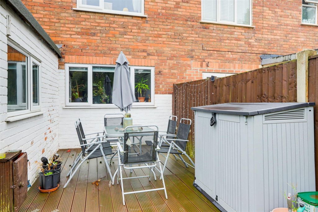 Killisick Road, Arnold, Nottinghamshire, NG5 8BY