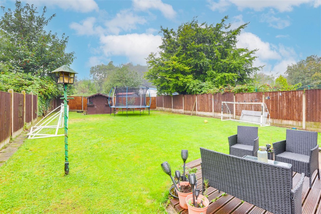 Killisick Road, Arnold, Nottinghamshire, NG5 8BY