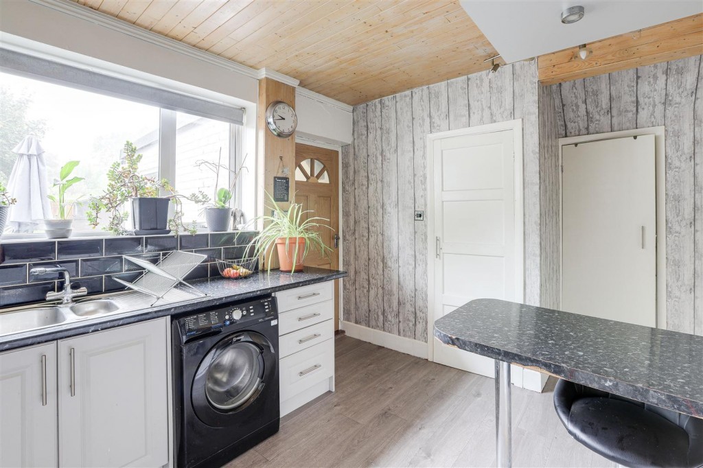 Killisick Road, Arnold, Nottinghamshire, NG5 8BY