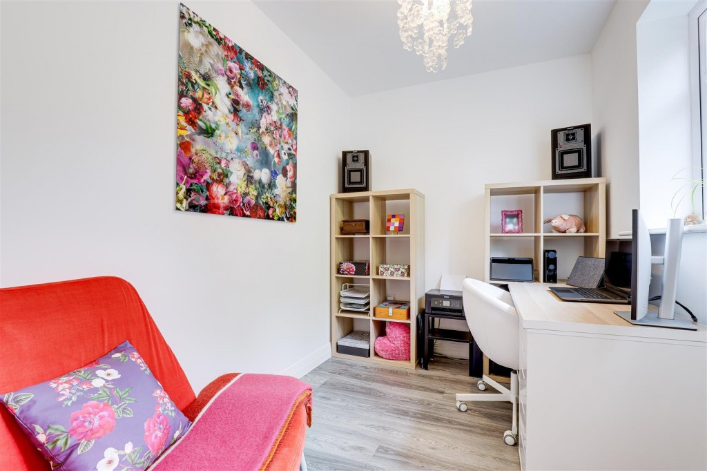 Mill Field Close, Burton Joyce, Nottinghamshire, NG14 5AA