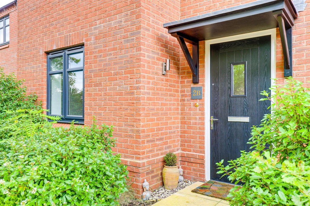 Mill Field Close, Burton Joyce, Nottinghamshire, NG14 5AA
