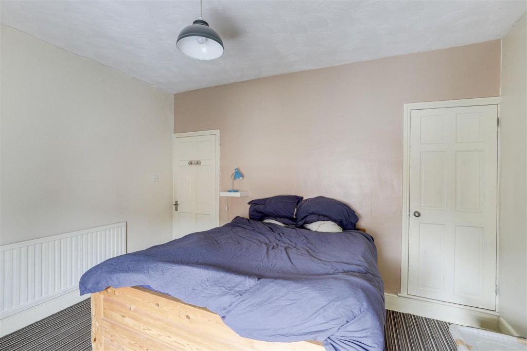 Wellington Street, Long Eaton, Derbyshire, NG10 4LY