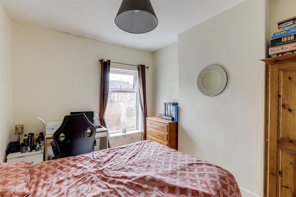 Wellington Street, Long Eaton, Derbyshire, NG10 4LY