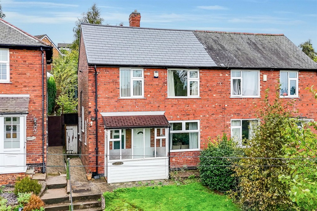 Calverton Road, Arnold, Nottinghamshire, NG5 8FS
