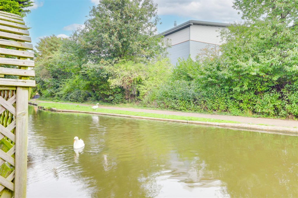 Waterside Gardens, Lenton, Nottinghamshire, NG7 2HL