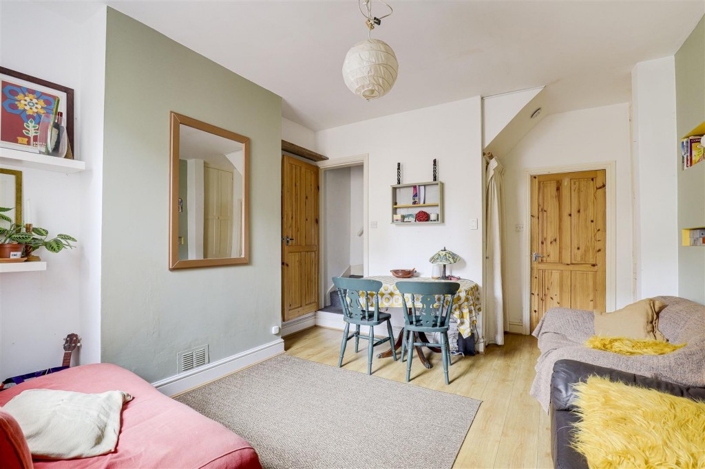 Gawthorne Street, New Basford, Nottinghamshire, NG7 7JS