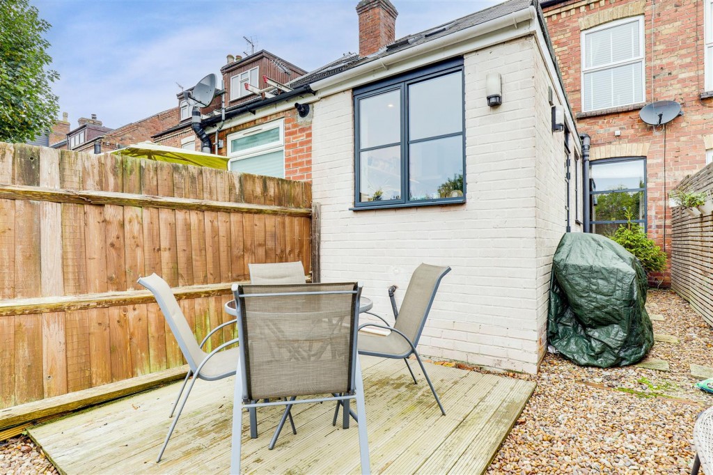 Charnwood Grove, West Bridgford, Nottinghamshire, NG2 7NT