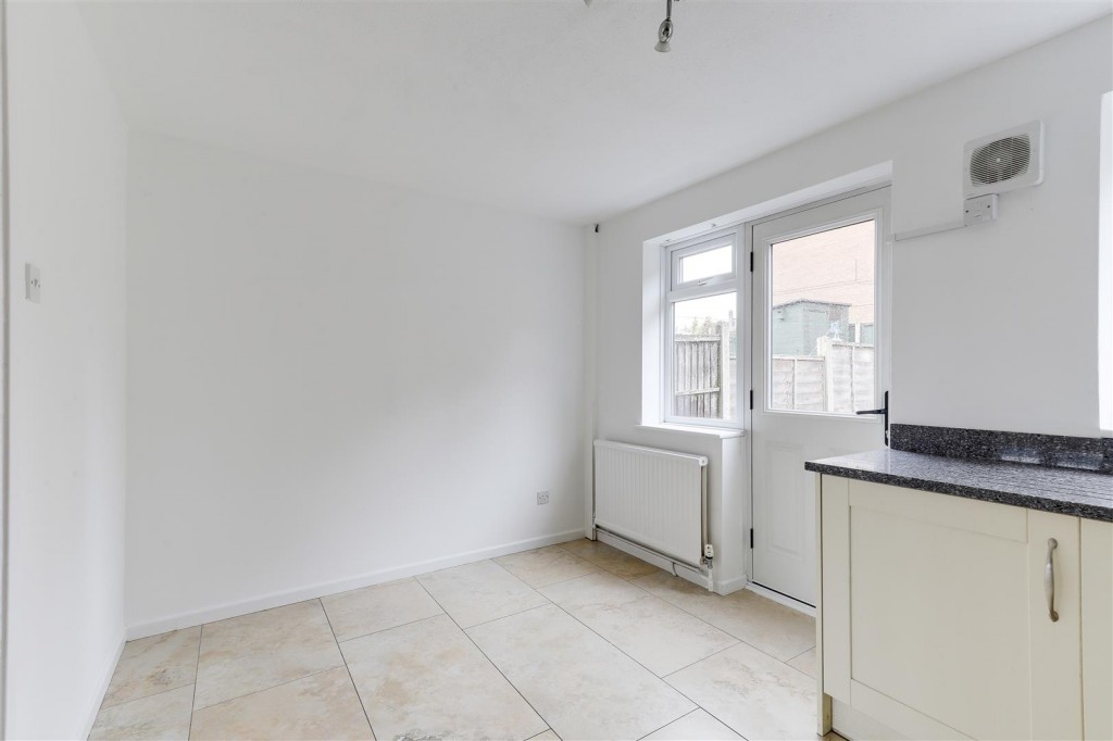 Cornell Drive, Arnold, Nottinghamshire, NG5 8RF