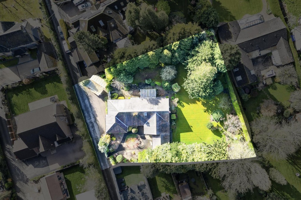 Derby Road, Bramcote, Nottinghamshire, NG9 3GW