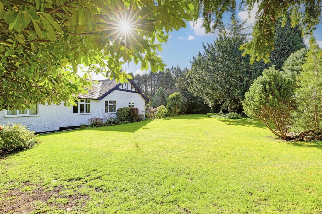 Derby Road, Bramcote, Nottinghamshire, NG9 3GW