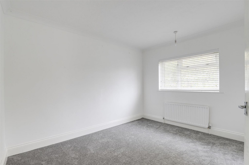 Brierfield Avenue, Wilford, Nottinghamshire, NG11 7DA
