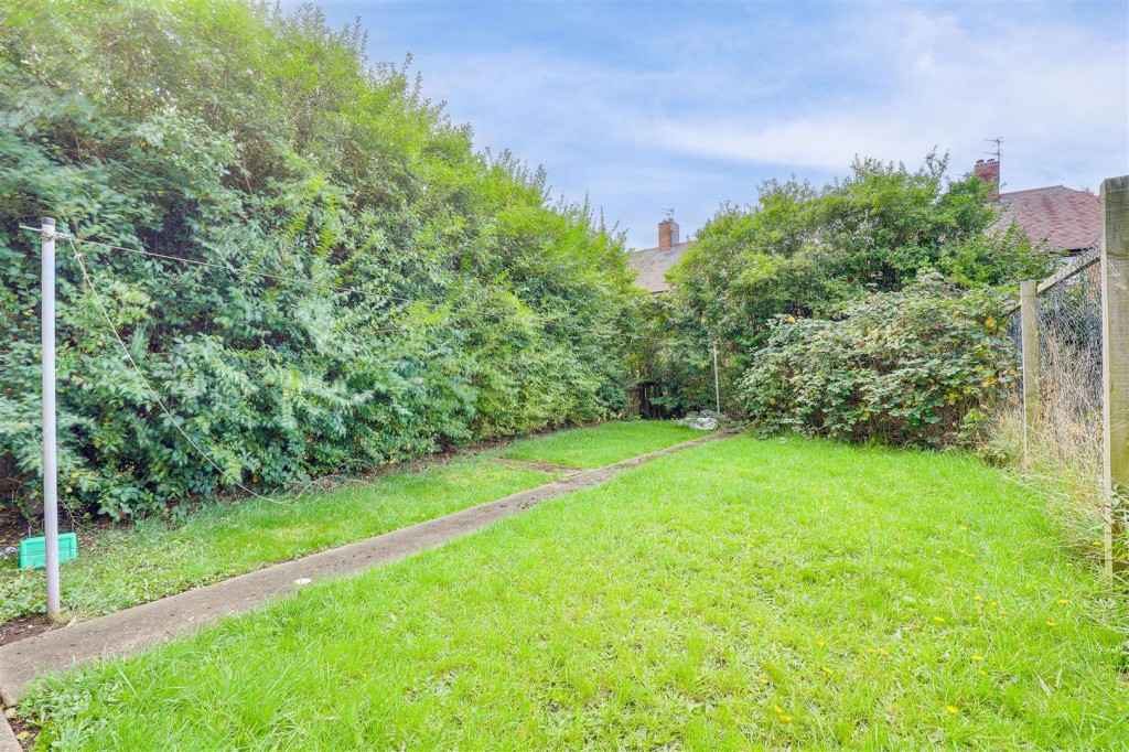 Lindfield Road, Nottingham, Nottinghamshire, NG8 6HL