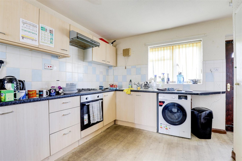 Lindfield Road, Nottingham, Nottinghamshire, NG8 6HL