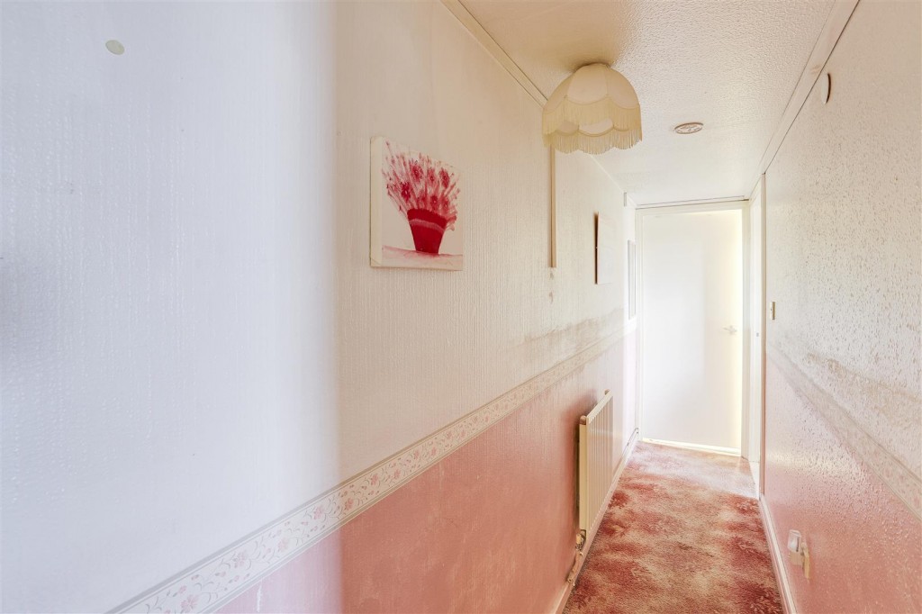 Southchurch Court, Clifton, Nottinghamshire, NG11 8HQ