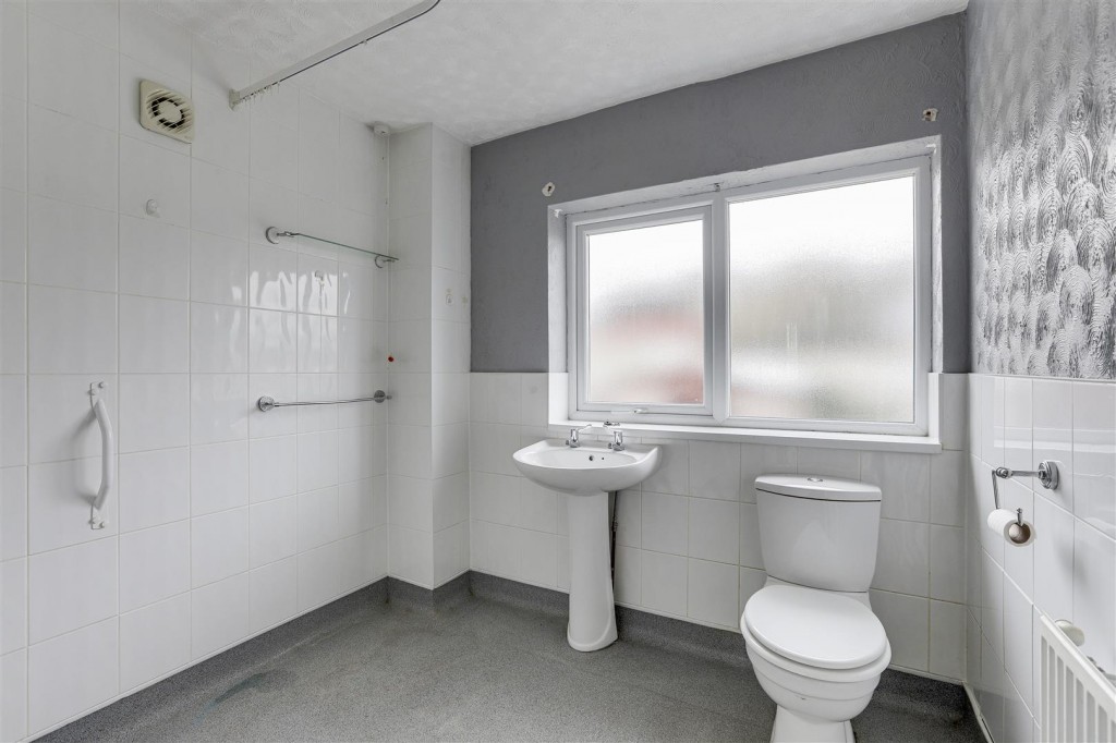 Winterton Rise, Arnold, Nottinghamshire, NG5 5NR