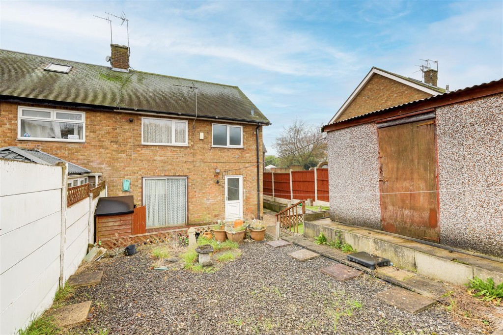 Winterton Rise, Arnold, Nottinghamshire, NG5 5NR