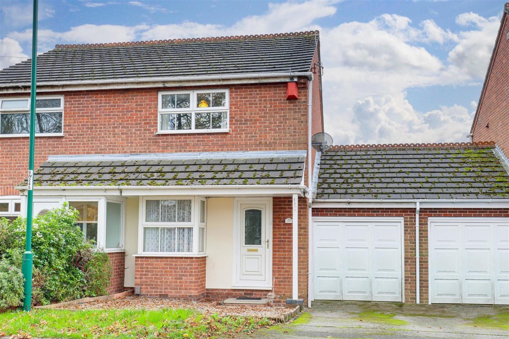 Woodland Avenue, Highbury Vale Nottinghamshire, NG6 9BY
