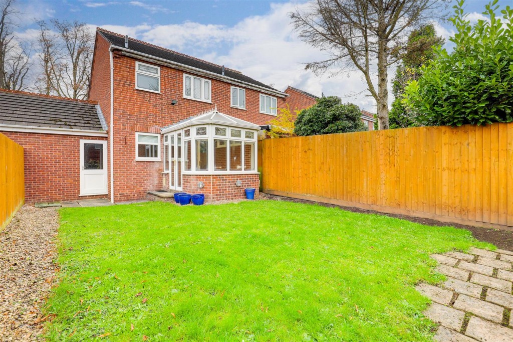 Woodland Avenue, Highbury Vale Nottinghamshire, NG6 9BY
