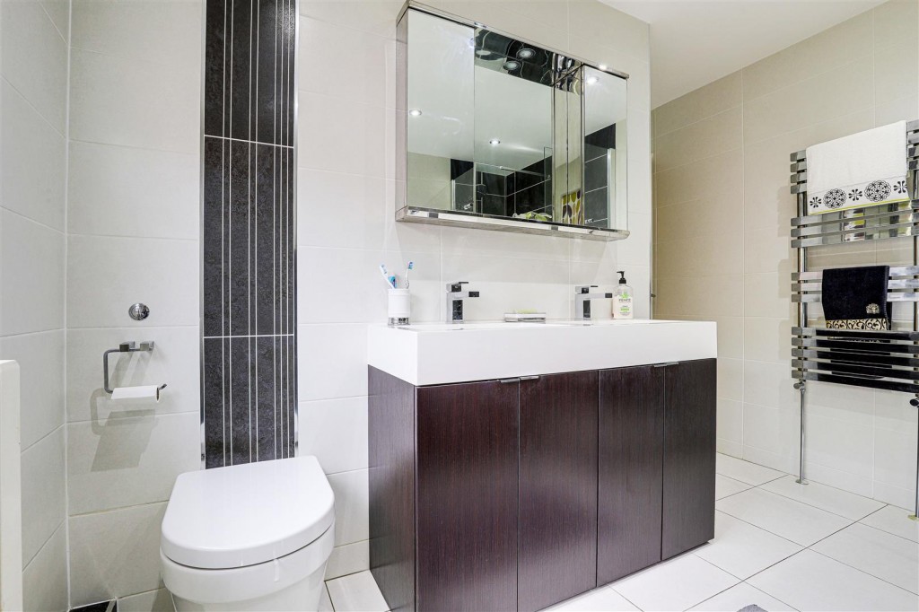 Cragdale Road, Sherwood, Nottinghamshire, NG5 3HX
