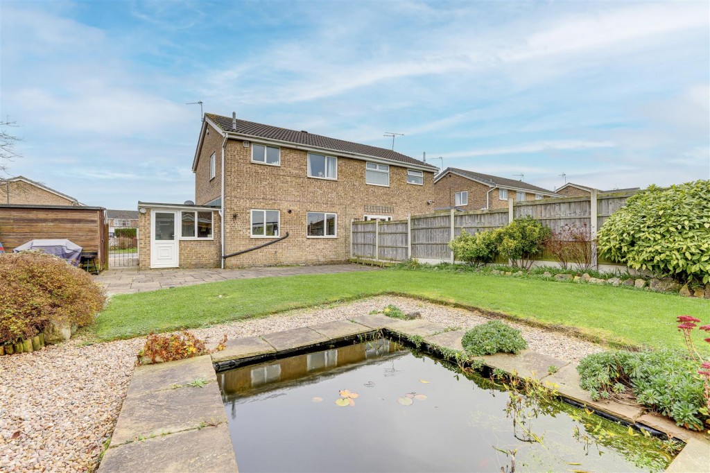 Cheviot Road, Long Eaton, Derbyshire, NG10 4FU