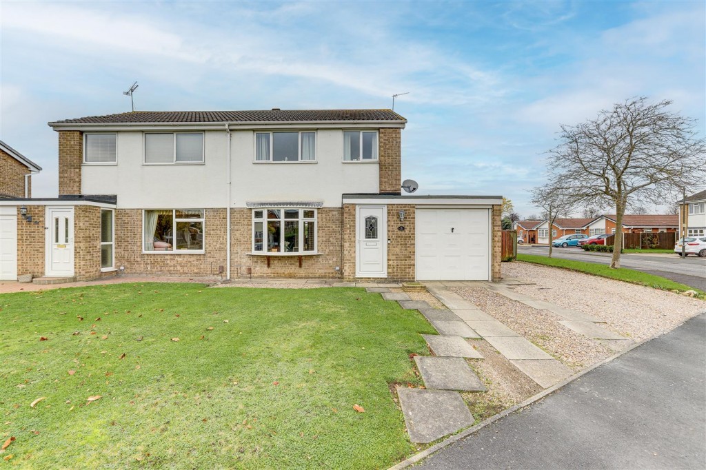 Cheviot Road, Long Eaton, Derbyshire, NG10 4FU