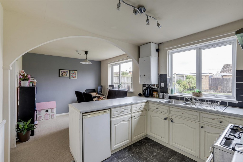 Cheviot Road, Long Eaton, Derbyshire, NG10 4FU