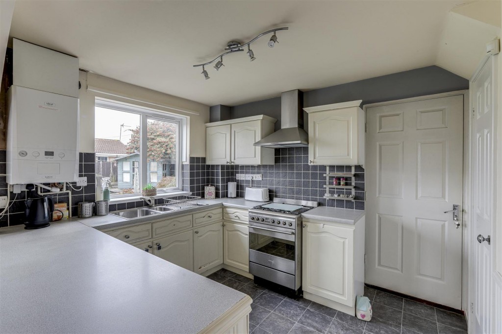 Cheviot Road, Long Eaton, Derbyshire, NG10 4FU